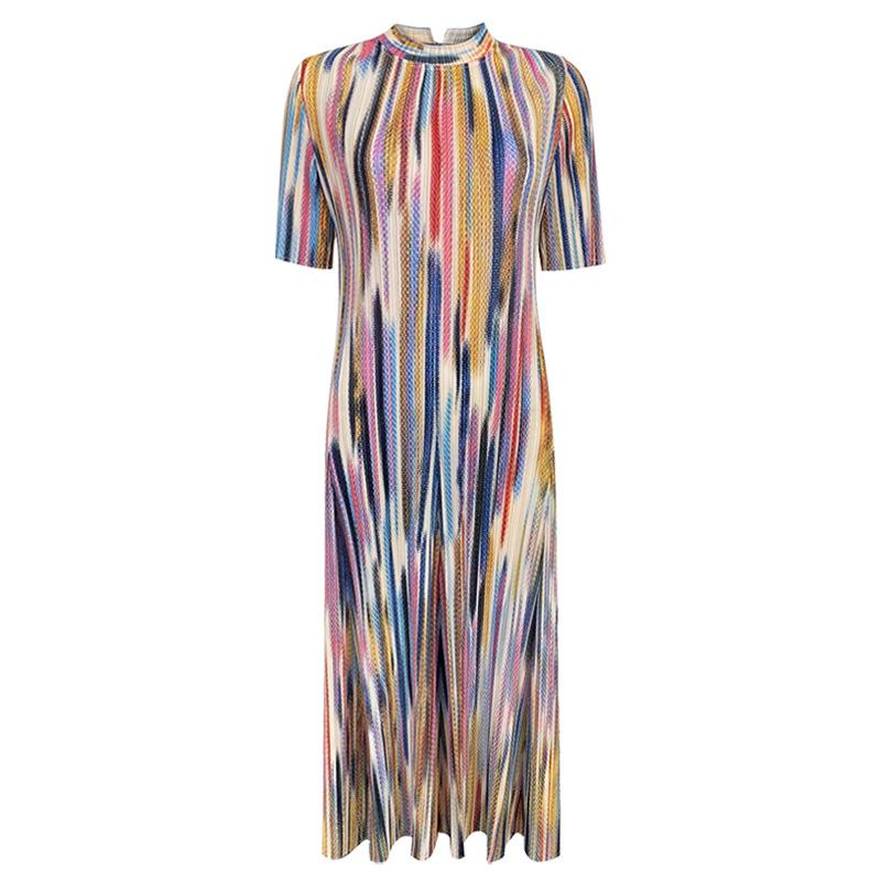 

Лето 2025 Платье в стиле камуфляж с оборками в корейском стиле - Полувысокая горловина, Приталенное, Короткий рукав One Size