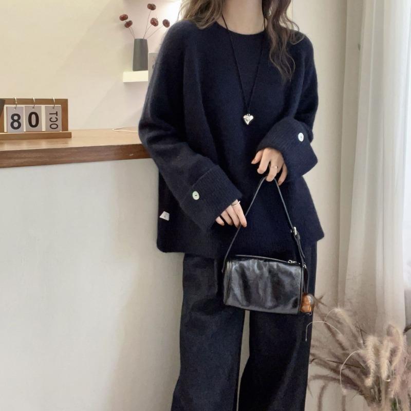 Autumn Winter Round Neck Solid Color Pullover Knitting Top Women Simple All-match Bottomed Sweater