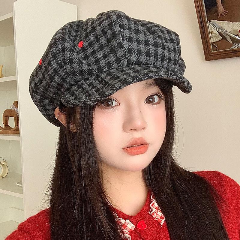 

Korean Early Autumn Sweet and Cute Flower Baseball Cap Casual Versatile Cloud Octagonal Hat Fashionable Face Painter Hat average size