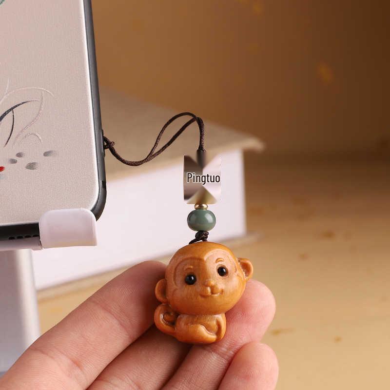Sandalwood Zodiac Monkey Keychain Pendant: Retro Car Ornament for Men & Women