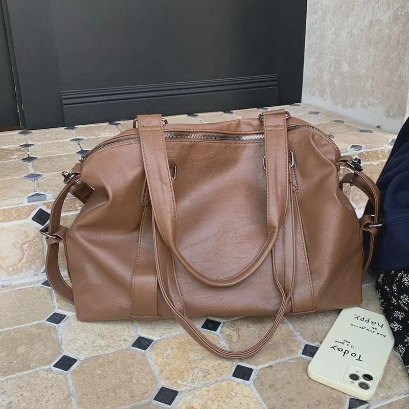 Trendy 2025 Women's Korean Casual Tote Bag - Large Capacity Hand-Held Travel Messenger Bag.