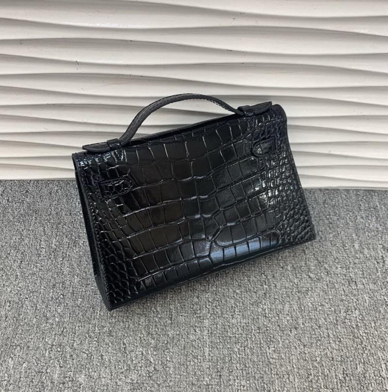 

2025 Новая кожаная женская сумка с тиснением под крокодила, сумка поколения, высококлассная цепочка, портативная на плечо, сумка-мессенджер, трансграничная about 22 * 14 * 8CM in length (with chain)