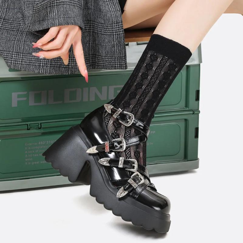 2025 Punk Women's Chunky Heels Shoes Fashion Black Gothic Buckle Belt Straps Platform Casual Pumps