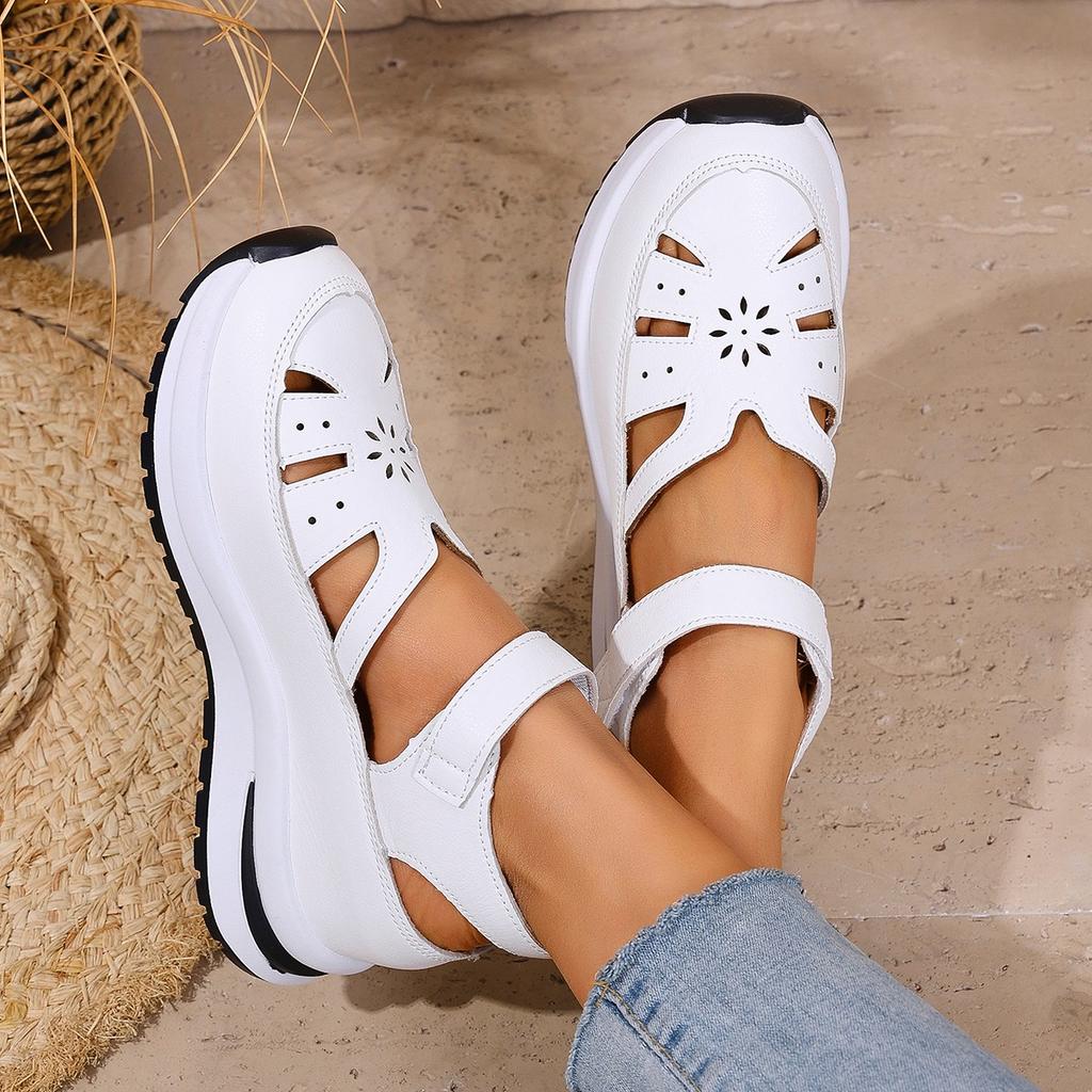 Fashion Low Sandals Woman Leather Shoes 2025 Summer Clogs Wedge Breathable Suit Female Beige Large Size Muffins Shoe Low-heeled Fashion
