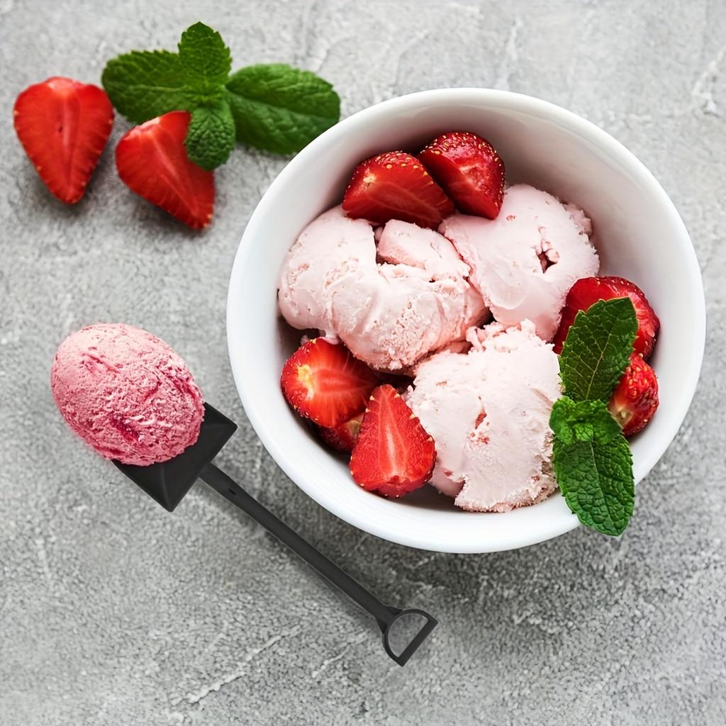 50/100pcs Disposables Cake Dessert Spoon Plastics Shovel Vintage Shovel Ice Cream Eating Yogurt Spoon Fashionable Tableware4