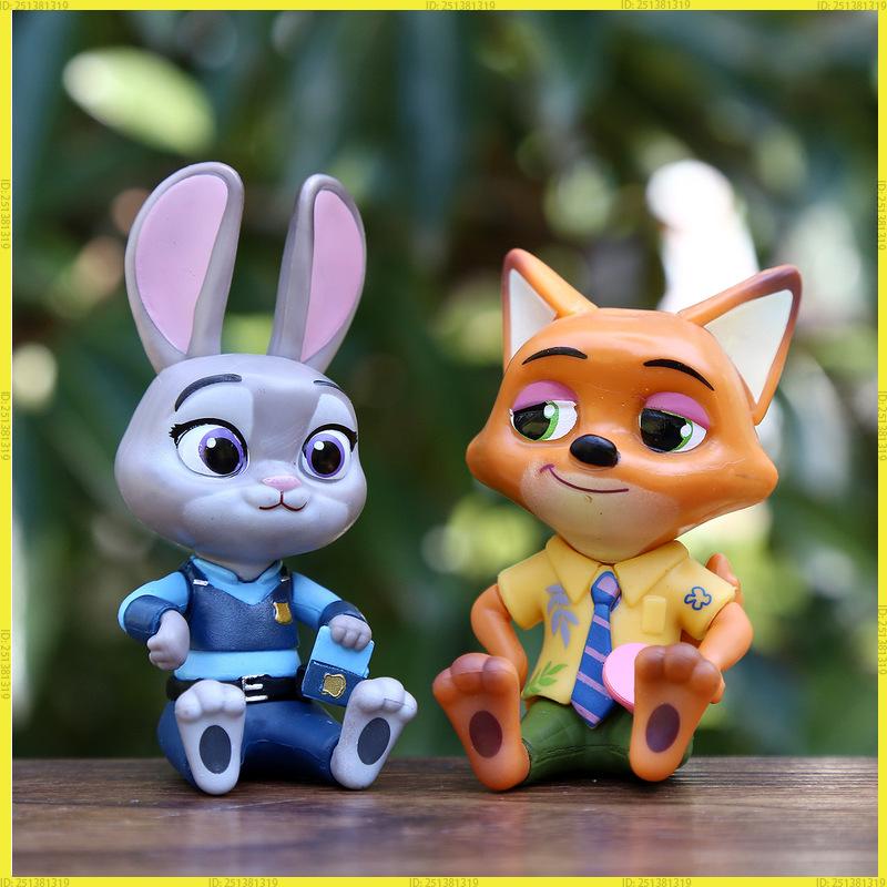 Zootopia Q Version Anime Figure Collectible Doll Nick Judy Clawhauser Elephant Desktop Ornament Cake Topper Kids Toy