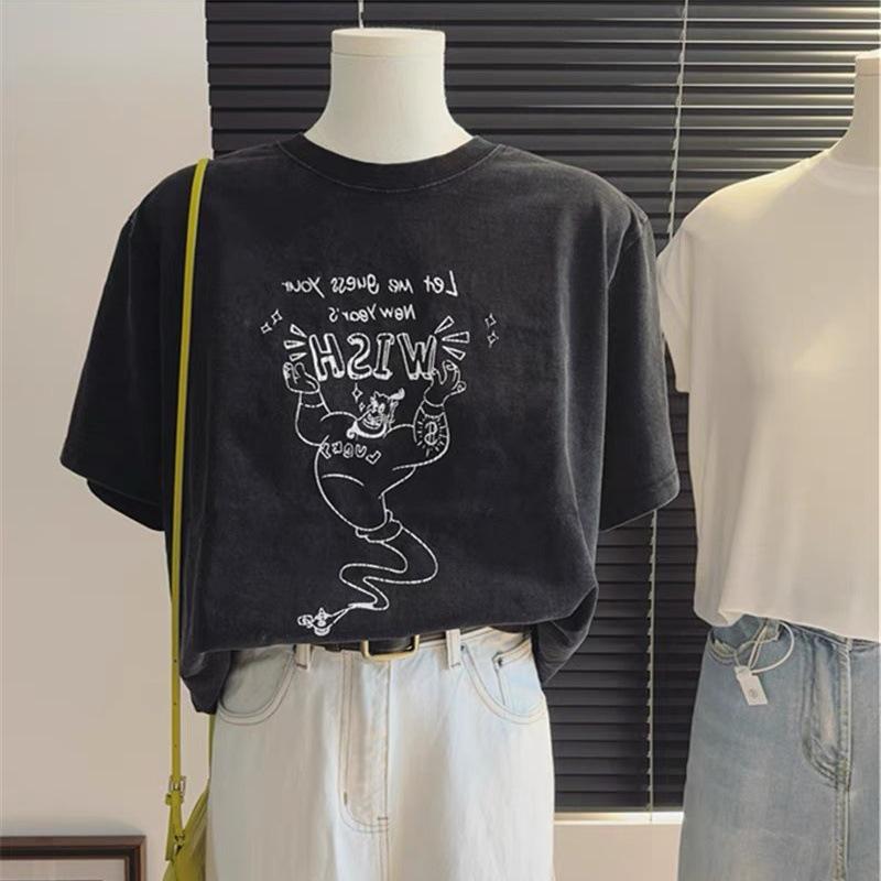 

Women s Retro Black Distressed Short Sleeve Casual T-Shirt 2X-Large