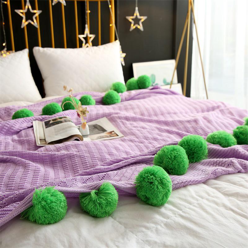 Breathable Knitted Blanket - Soft, Skin-Friendly Imitation Cashmere with Pom-Poms; Ideal for Sofas. 100x150 cm светло-фиолетовый