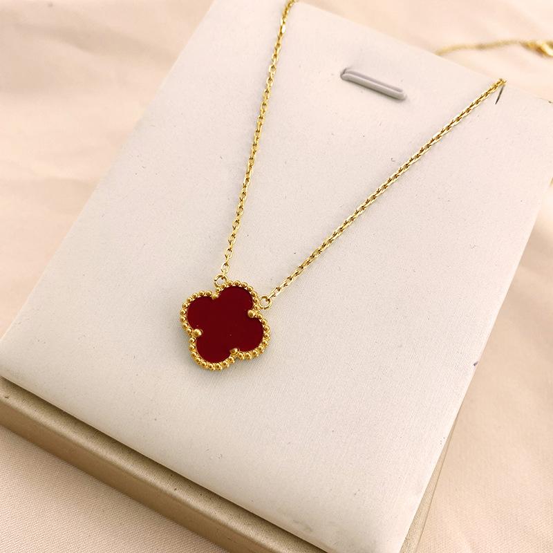 High Quality Four-Leaf Clover Necklace Female Double-Sided Pendant Black And White Mother-Of-Pearl Carnelian Agate Lock Collarbone Chain