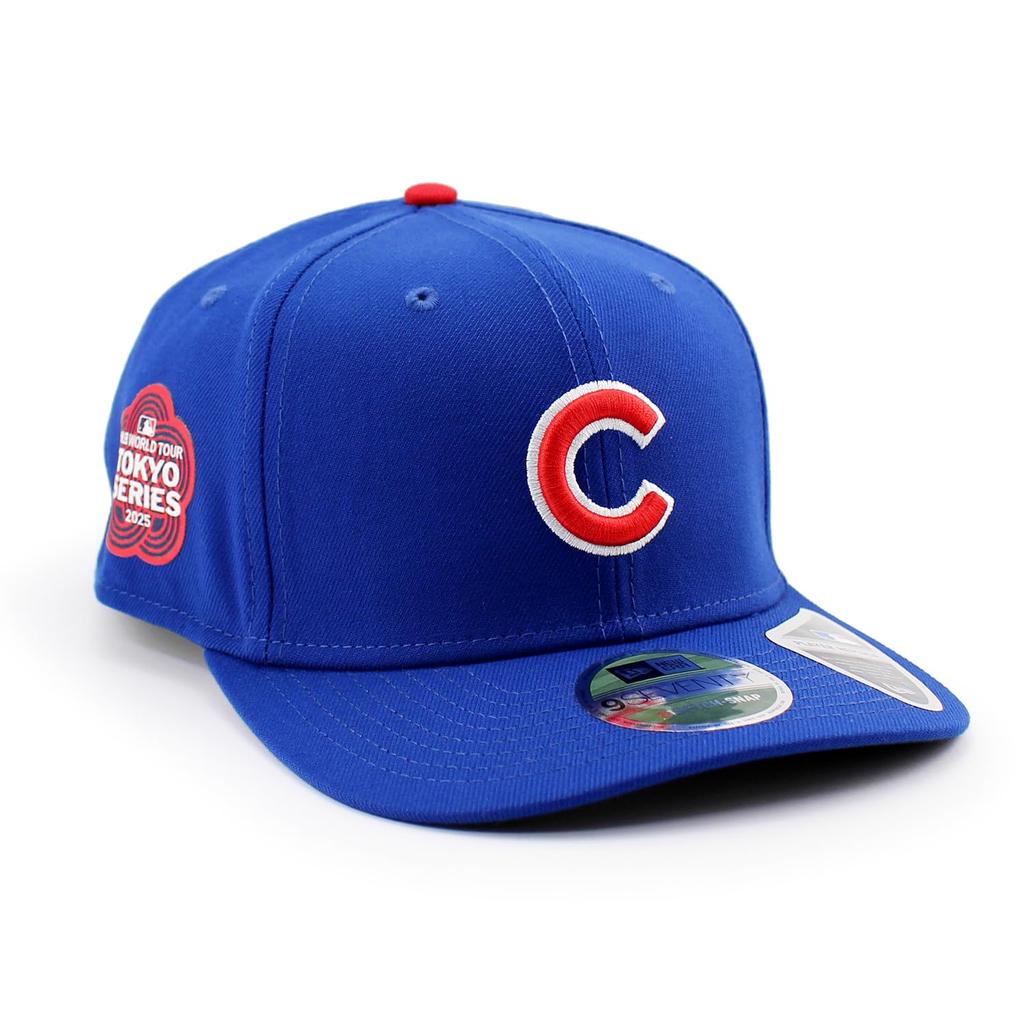 MLB 2025 Opening Game Tokyo Series Model 9SEVENTY Stretch Snapback Chicago Cubs TOKYO SERIES STRETCH SNAPBACK CAP CHICAGO CUBS Hat World Tour 970SS