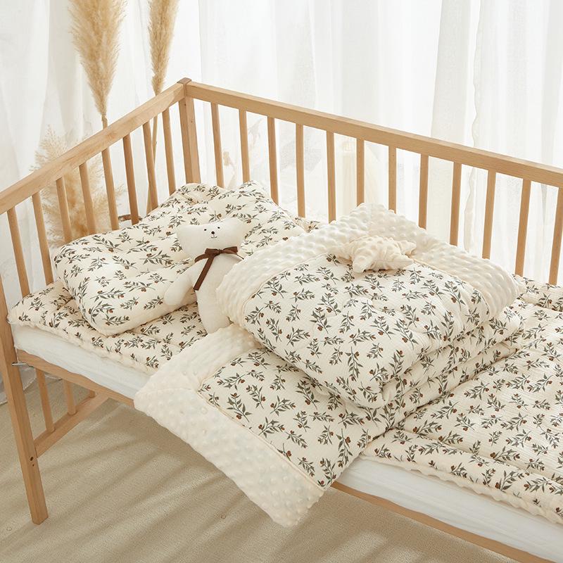 Set de lenjerie de pat pentru copii de grădiniță Clasa A: Plapumă, Pătură, și Pernă