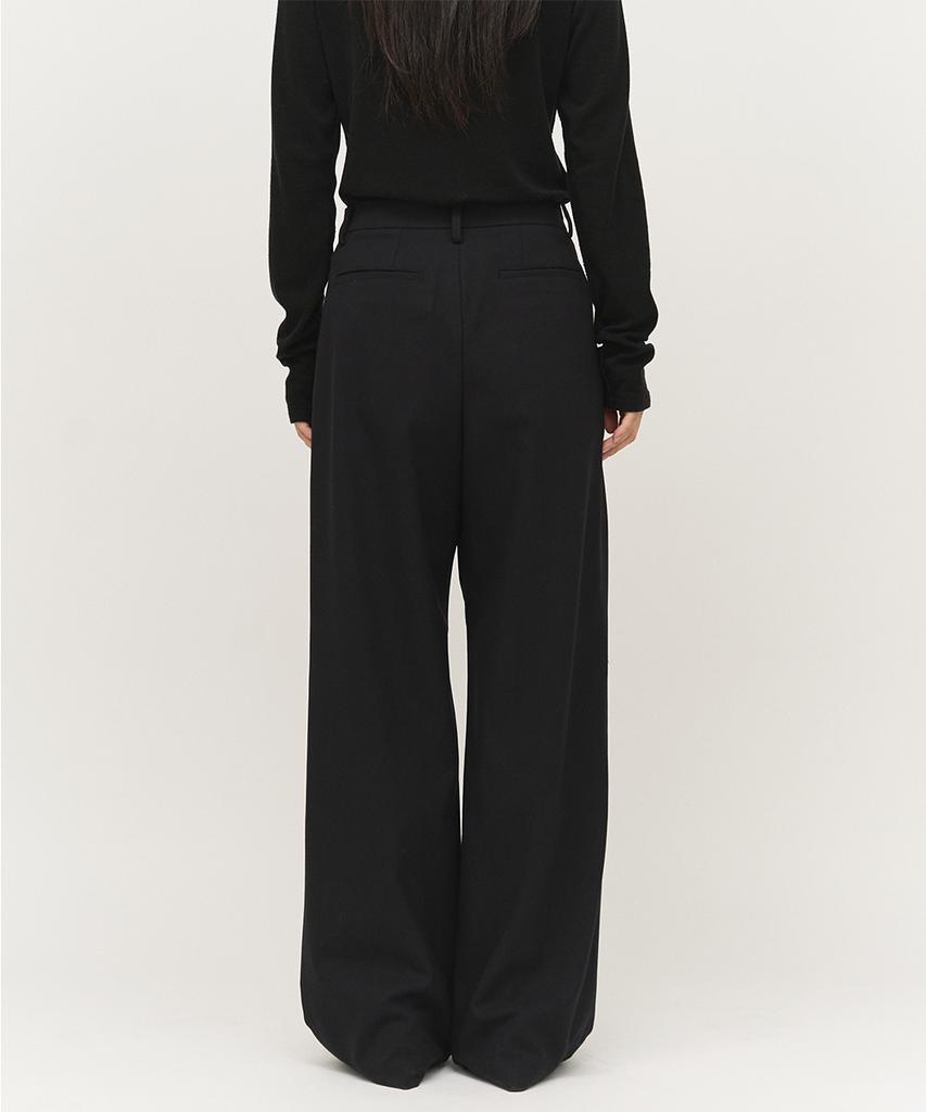 Leopeusaideuhwaiteulabel Classy Wide Pants Crow