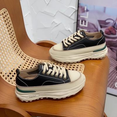 Scarpe Forrest Gump da donna in pelle con suola spessa, scarpe da donna 2025 primavera nuove traspiranti, leggere, rialzanti, piccole scarpe sportive e per il tempo libero
