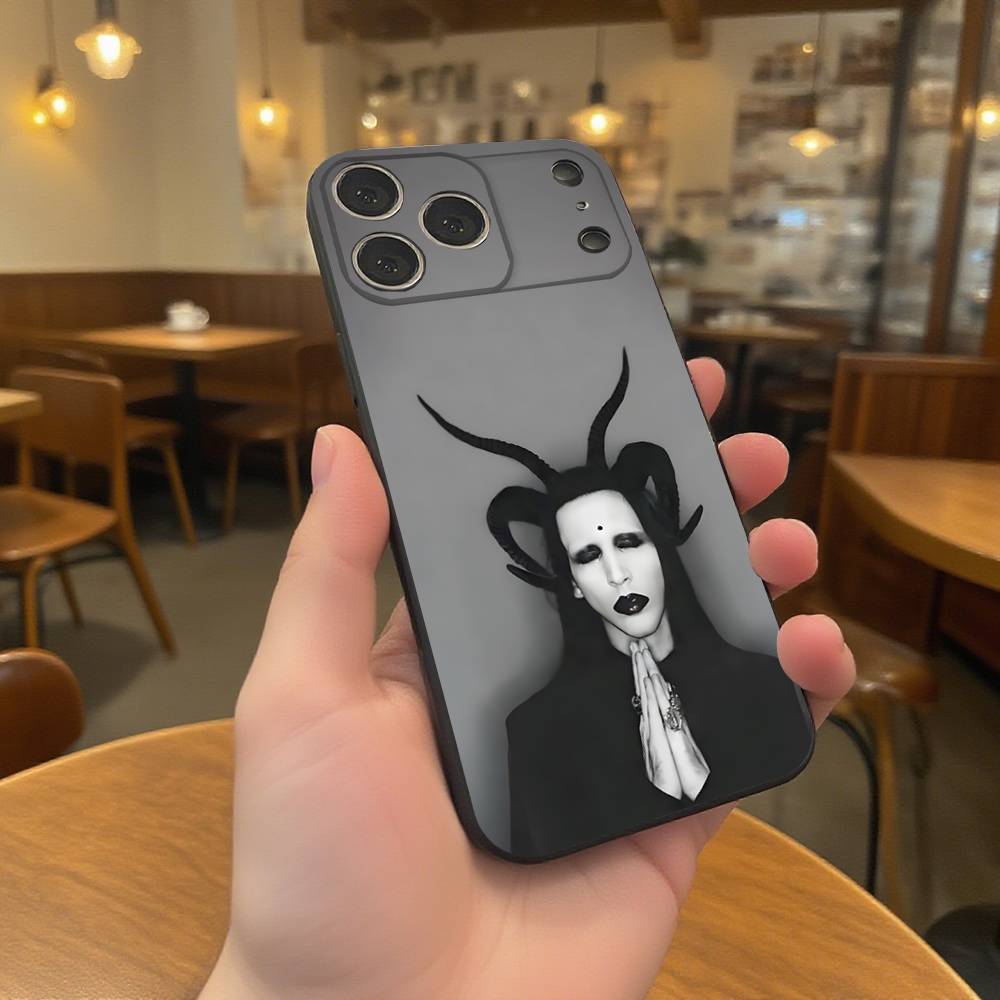 

Чехол для телефона Singer M-Marilyn M-Manson для iPhone 17,16,15,14,13,12,11,Pro,XS,Max,XR,Plus,E,SE4,Mini Черный Мягкий Чехол iPhone16