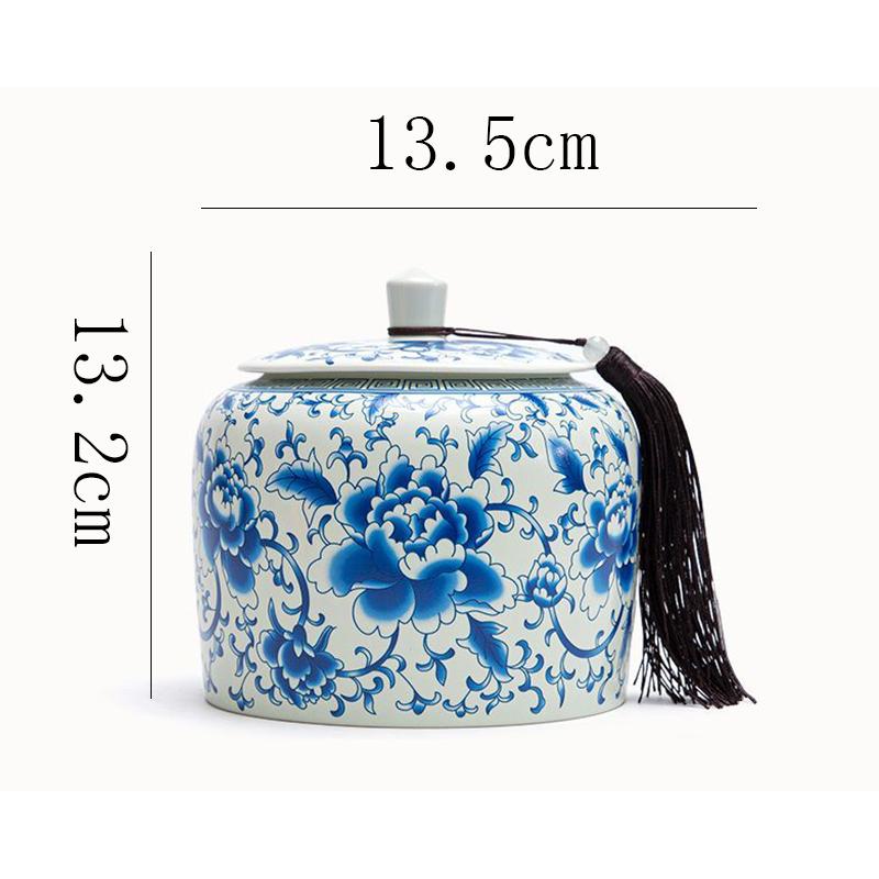 Blue and White Porcelain Tea Canister Vintage Ceramic Candy Jar Multi-functional Home Nut Coffee Bean Medicinal Herb Storage Jar