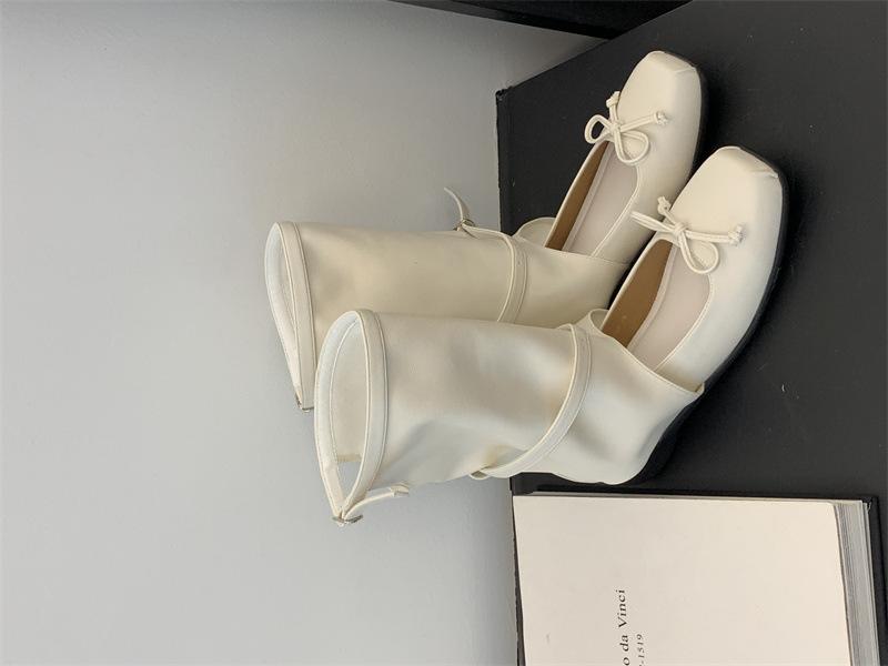 2025 Autumn and Winter New Korean Version French Square Head Bow Ballet Cool Boots Hollow Wedge Heel Pleated Short Boots Women