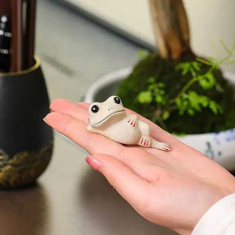 Ceramic Frog Shape Tea Pets Chinese Kung Fu Tea Desktop Decorations Ornaments Zen Lotus Teaware Ceremony Accessories