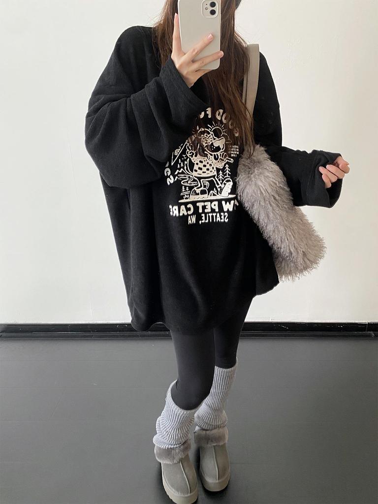 Trendy Plus Size Grey Printed Sweatshirt for Women - Long Sleeve, Round Neck, Loose Fit