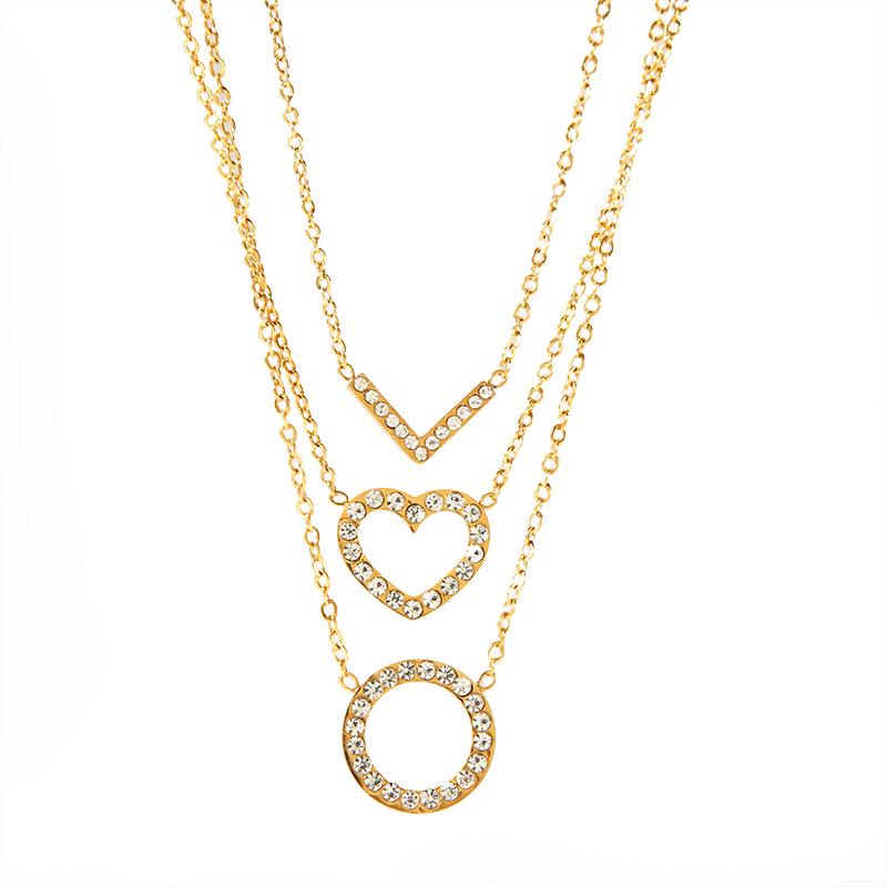 Exquisite Heart-Shaped 18K Gold-Plated Stainless Steel Necklace with Diamonds – Light Luxury Clavicle Chain