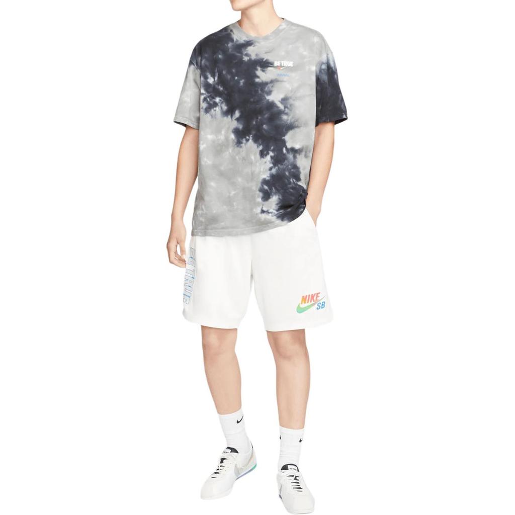 Nike T Shirts Men's Multicolor Crew Neck Moderate Straight Fit DV3787-010