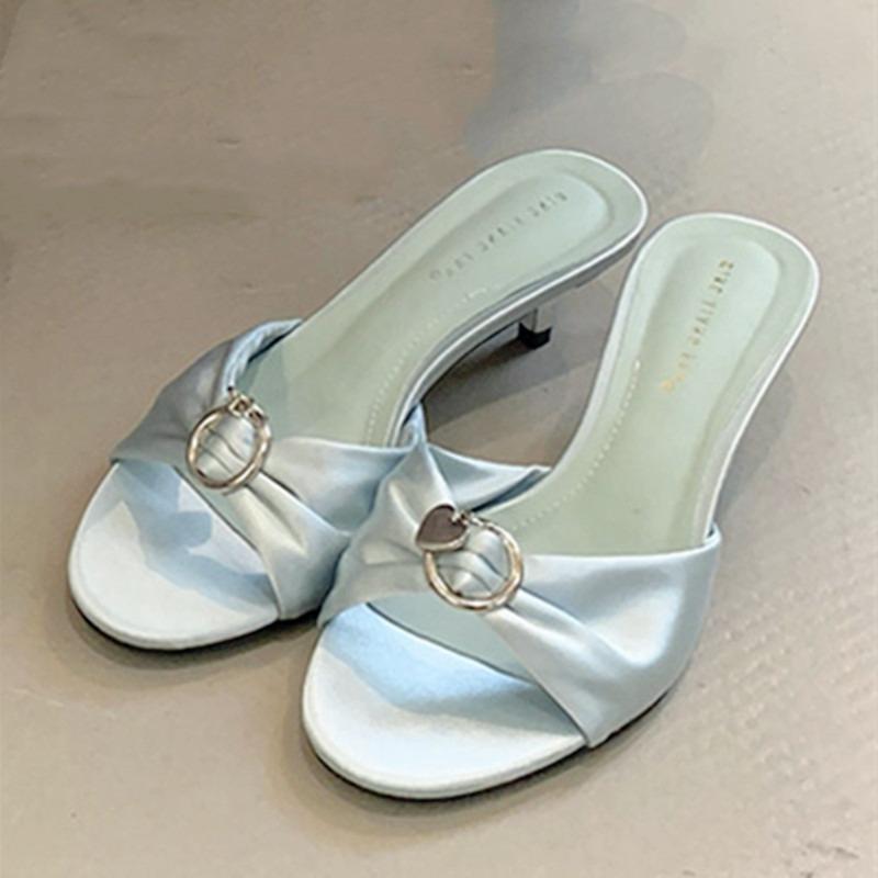 

Fashion Elegant Silk Kitten Heel Slippers Women Fashion Square Toe Metal Buckle Slide Sandal Luxury Brand Designer Dress Sandalias Mujer 35 светло-зеленый