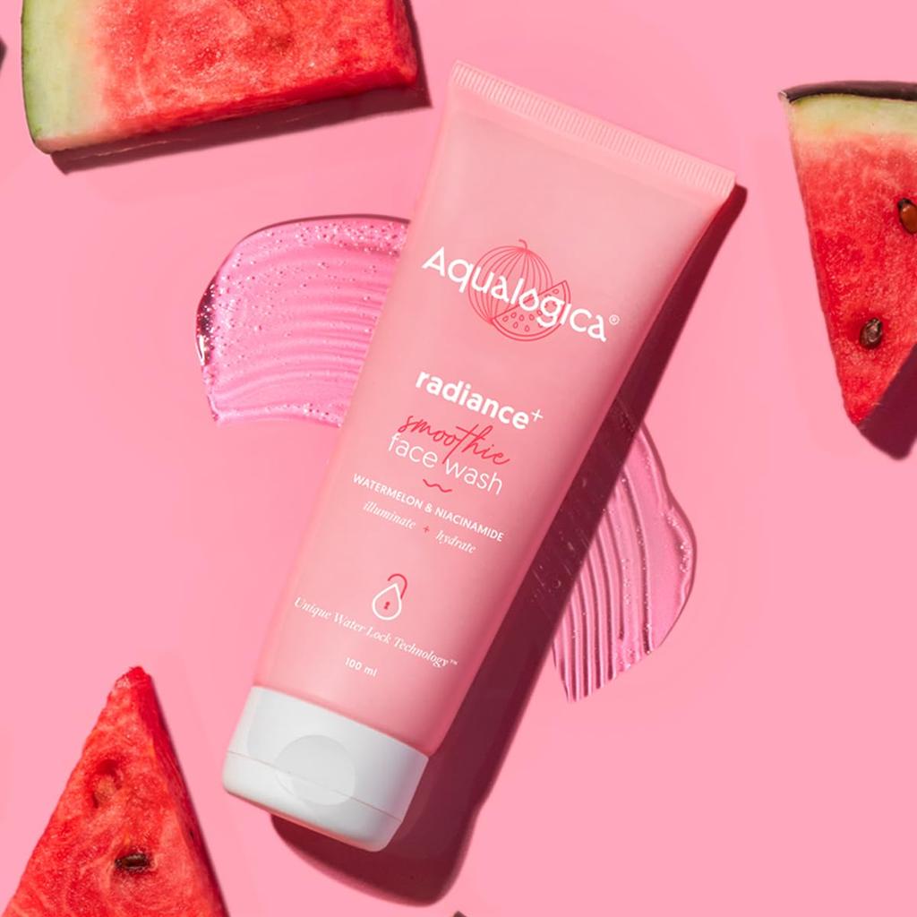 Aqualogica Radiance+ Smoothie Gesichtsreiniger 100 ml Sanfter Schaumreiniger für tägliches Strahlen, glatte Textur und ausgewogene Feuchtigkeit