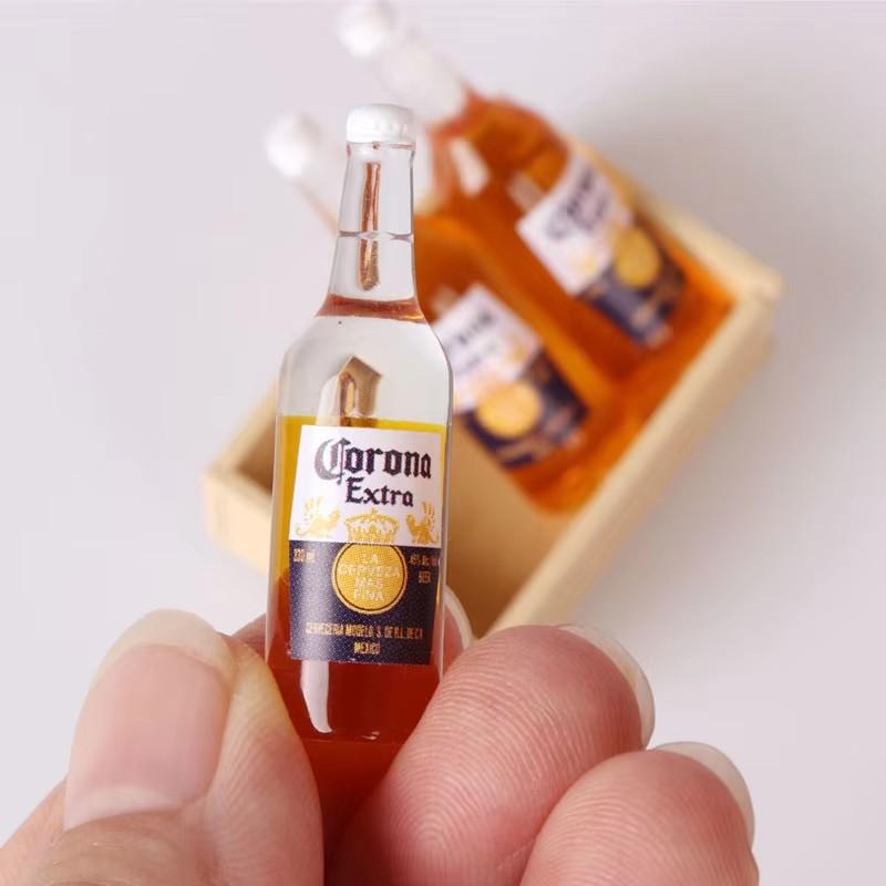 1 SET 1/6 Scale Simulation Miniature Mini Beer With Cup Drinks Water Bottle Model For Ob11 Bjd Dolls House Accessories Kids Toys