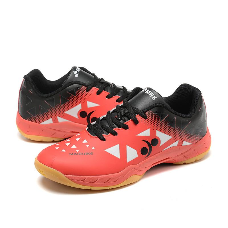 

New badminton shoes men and women couples lightweight breathable non-slip tennis volleyball table tennis training sports shoes 45 червоний