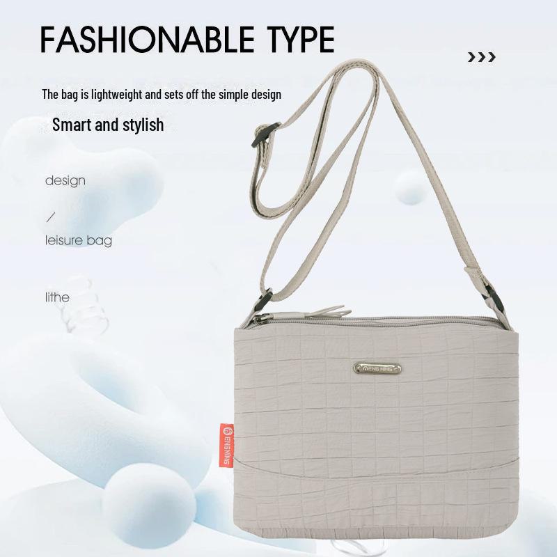 Bolsa de Viagem Feminina de Nylon de Grande Capacidade 2024 - Bolsa Mensageiro de Ombro Leve e Moderna