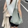 Casual large capacity underarm bag women's 2025 new nylon cloth bucket bag simple shoulder bag one piece dropship