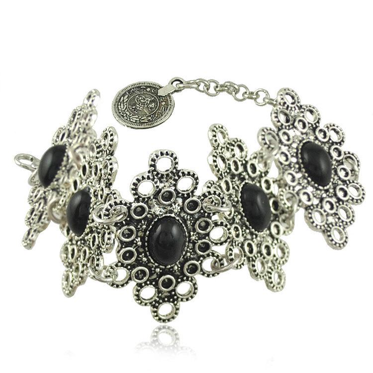 

Retro Ethnic Style Miao Silver Coin Tassel Bracelet - Antique Silver Hand Jewelry