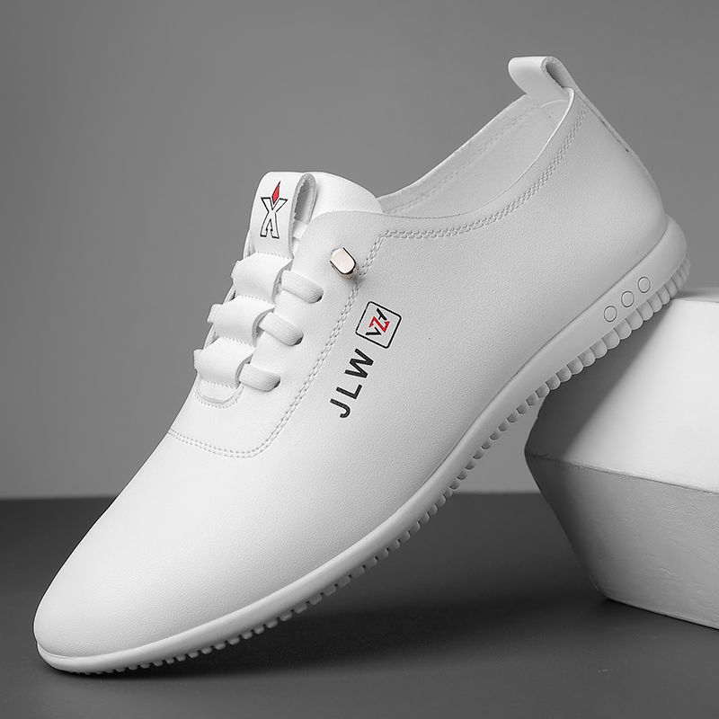 Leather soft-soled men's new fashionable little white shoes, breathable casual non-slip Doudou shoes board shoes leather shoes tide