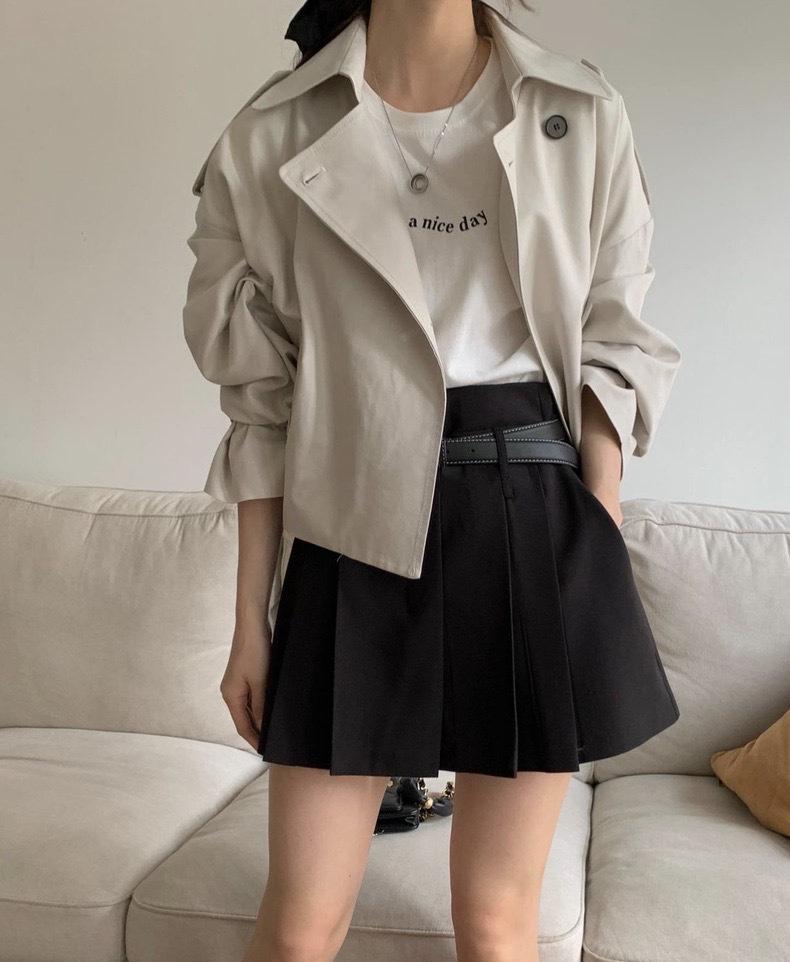Women's Korean Chic Retro Suit Collar Trench Coat - Two-Button, Long-Sleeved, Casual, Short Jacket for Autumn