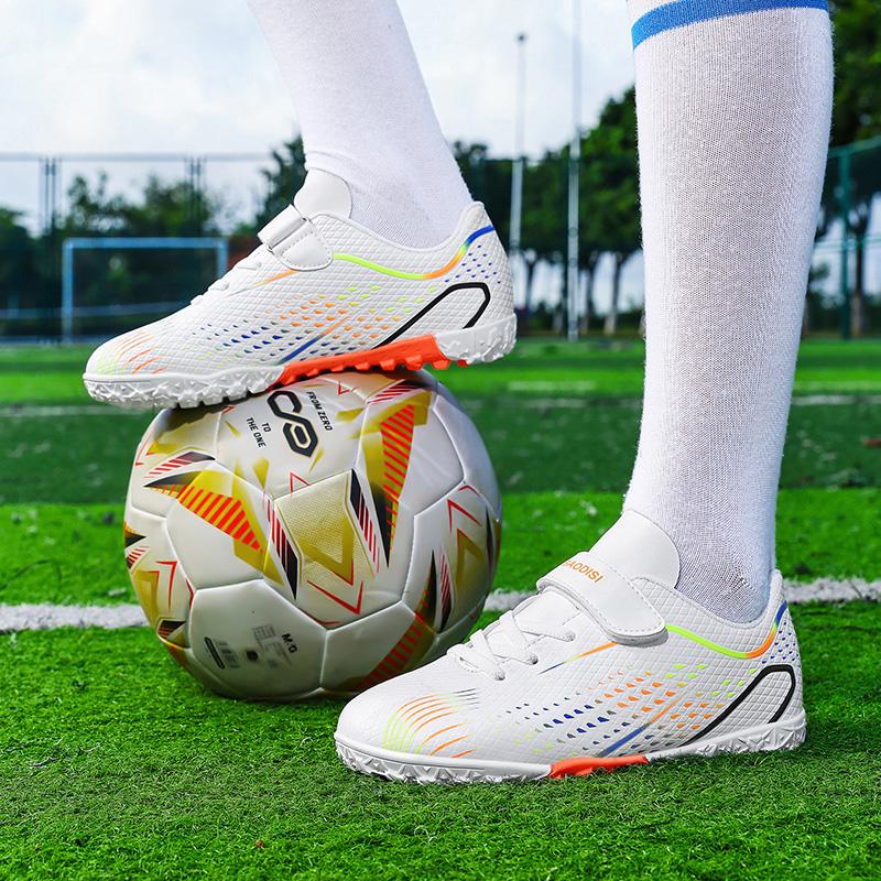 Boys Football Shoes AG/TF Spike Rubber Soft Sole Kid's Professional Artificial Turf Training Football Boots for Girls Soccer Shoes