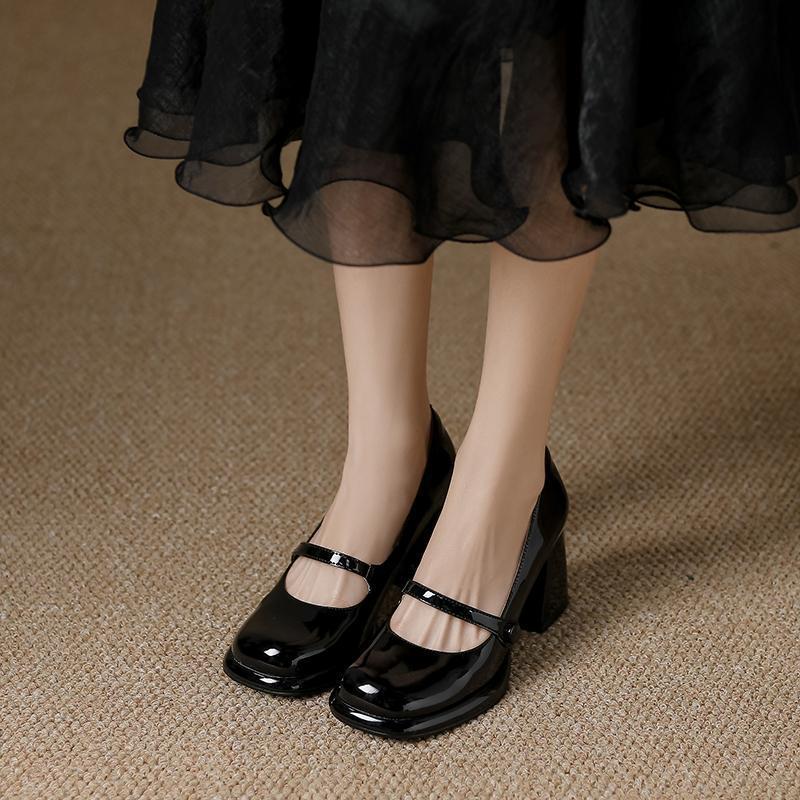 Winter 2025 New Black High Heels Women's French Thick Heel Patent Leather Square Head Temperament Single Shoes Mary Jane Small Leather Shoes