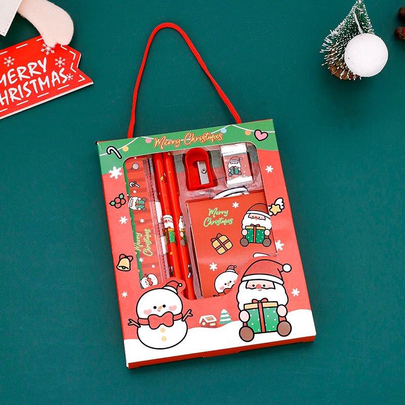 

Christmas Stationery Set Childlike Holiday Stationery Box Kids Stationery Gift High Quality Cartoon Santa Claus Kit For School красный