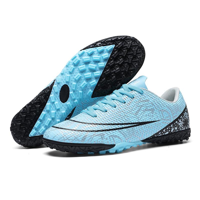 New large size lightweight non-slip football shoes fashionable versatile youth sports shoes Jinjiang shoes