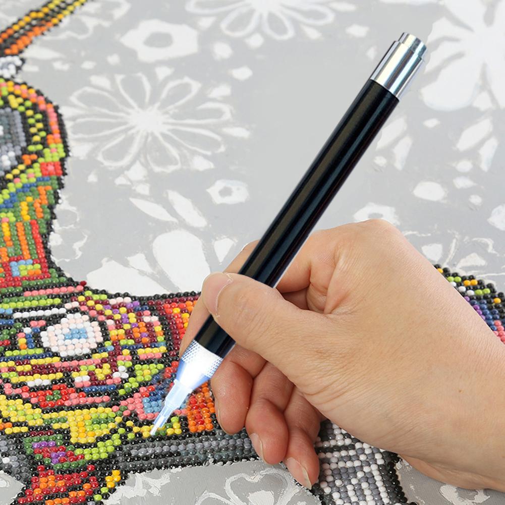 1pc Battery Powered Lighted Point Drill Pen forDiamond Painting5DRhinestone Picture Embroidery Accessories DIY Tools