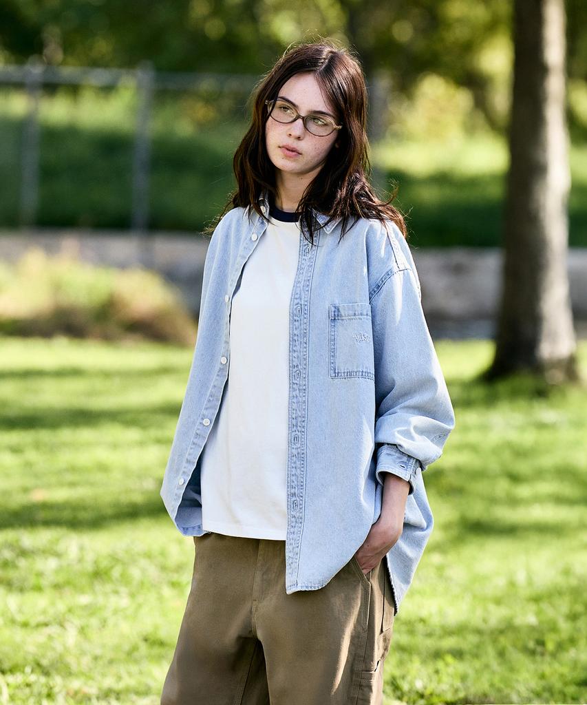 Peullukeu Pocket Logo Denim Shirt Light Blue Fls213