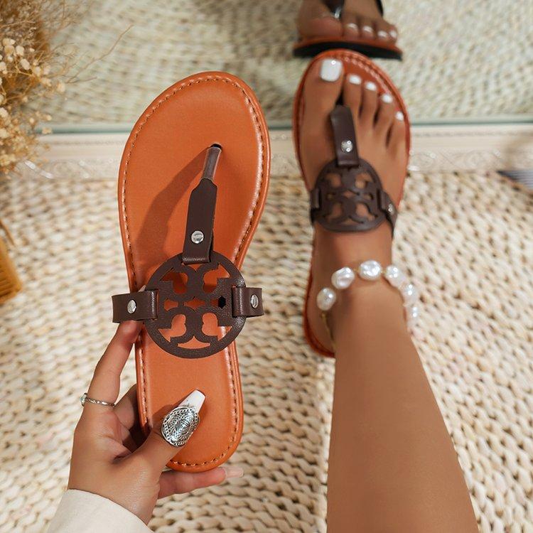 

Summer women s shoes glossy flat slippers 43 коричневий