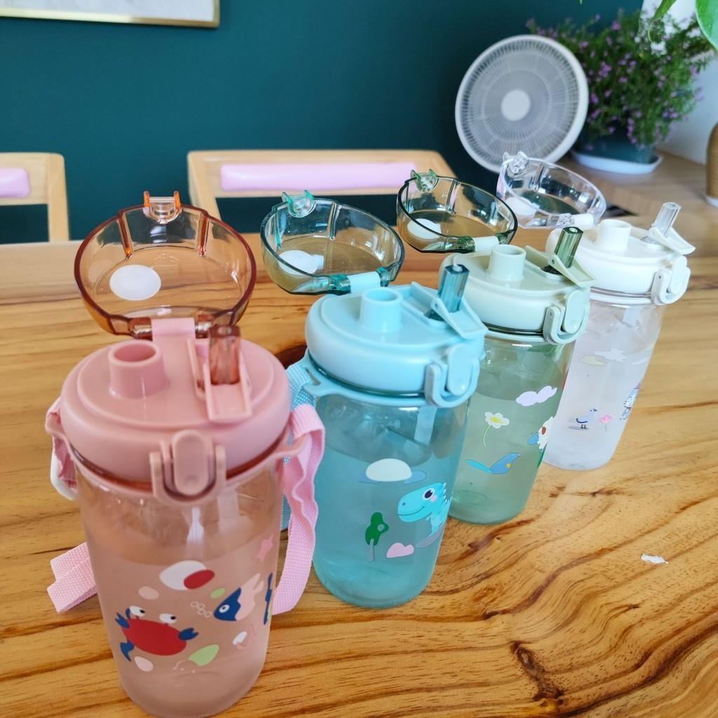 650ml Plastic Portable Double Drinking Bottle Cartoon Sealing Straw Cup Kids