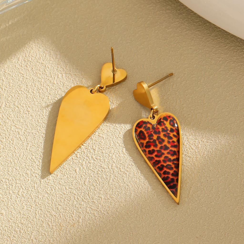 DIEYURO 316L Stainless Steel Golden Vintage Oil Dripping Leopard Print Exaggerated Heart Earrings Lady Trend Ear Studs Jewelry