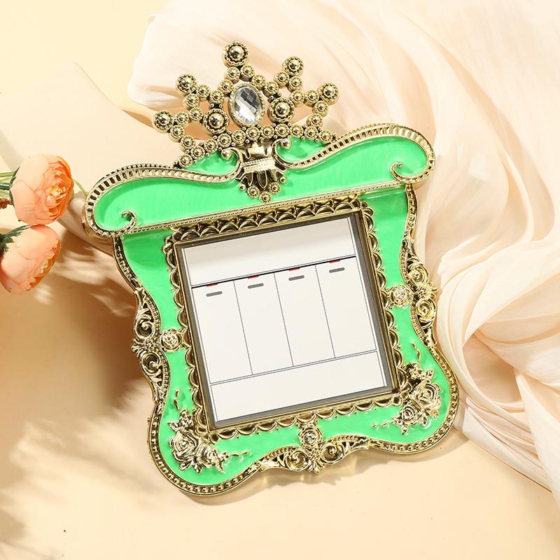

Crown switch stickers personalized home wall stickers socket stickers switch protective cover living room bathroom kitchen unive