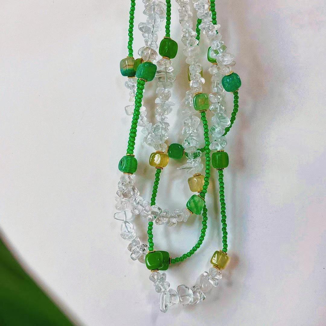 

Cool Summer Irregular White Crystal Necklace Green Cat S Eye Beads Simple Design Chalcedony Square Necklace Female