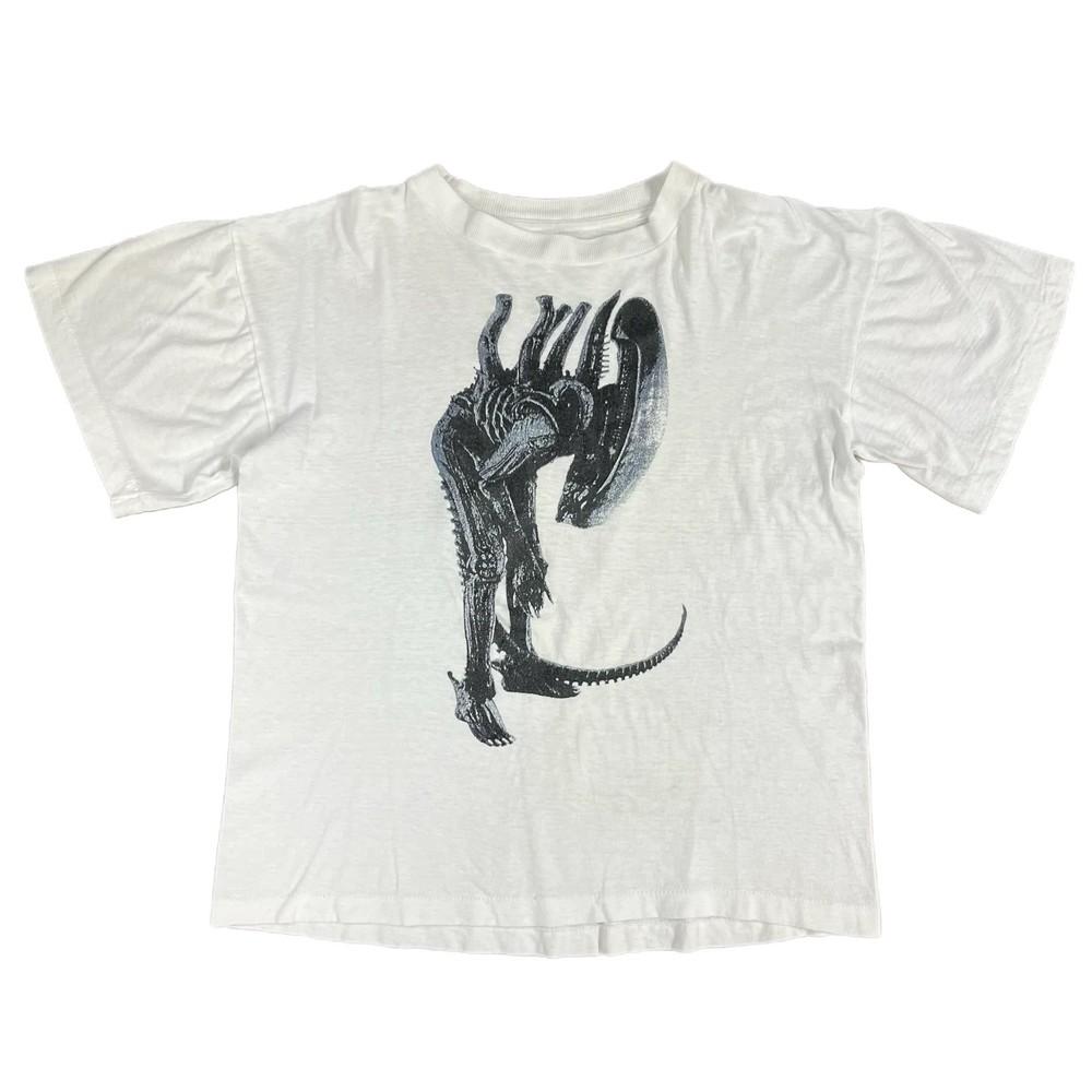 

Vintage H.R. Giger Xenomorph Profile Position T-Shirt Reprint Size S-4XL Unisex T-Shirt XL