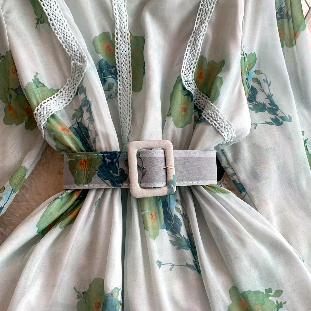 Осеннее винтажное женское длинное платье в стиле пэчворк с цветочным принтом — фото 20