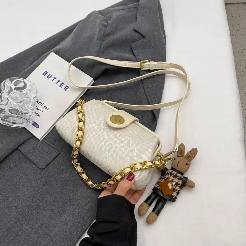 Vintage girl crossbody bag versatile chain bag feminine fashion shoulder bag pendant decoration fabric canvas