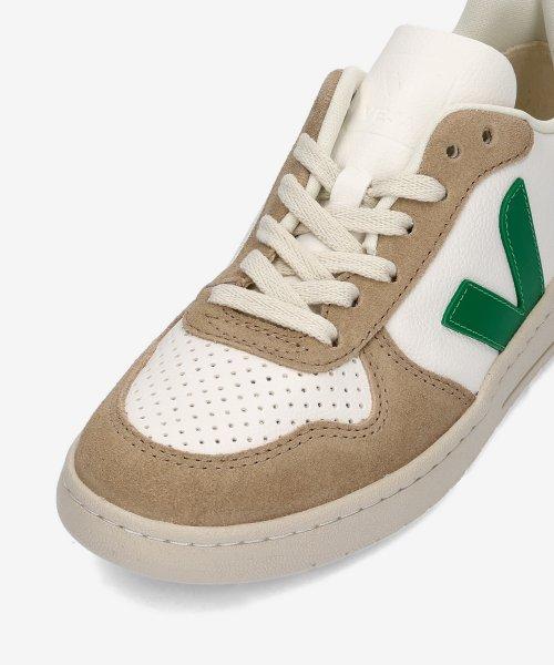 [Veja] V10 Leather Sneakers - White:Emerald:Sahara VX0503146SS23