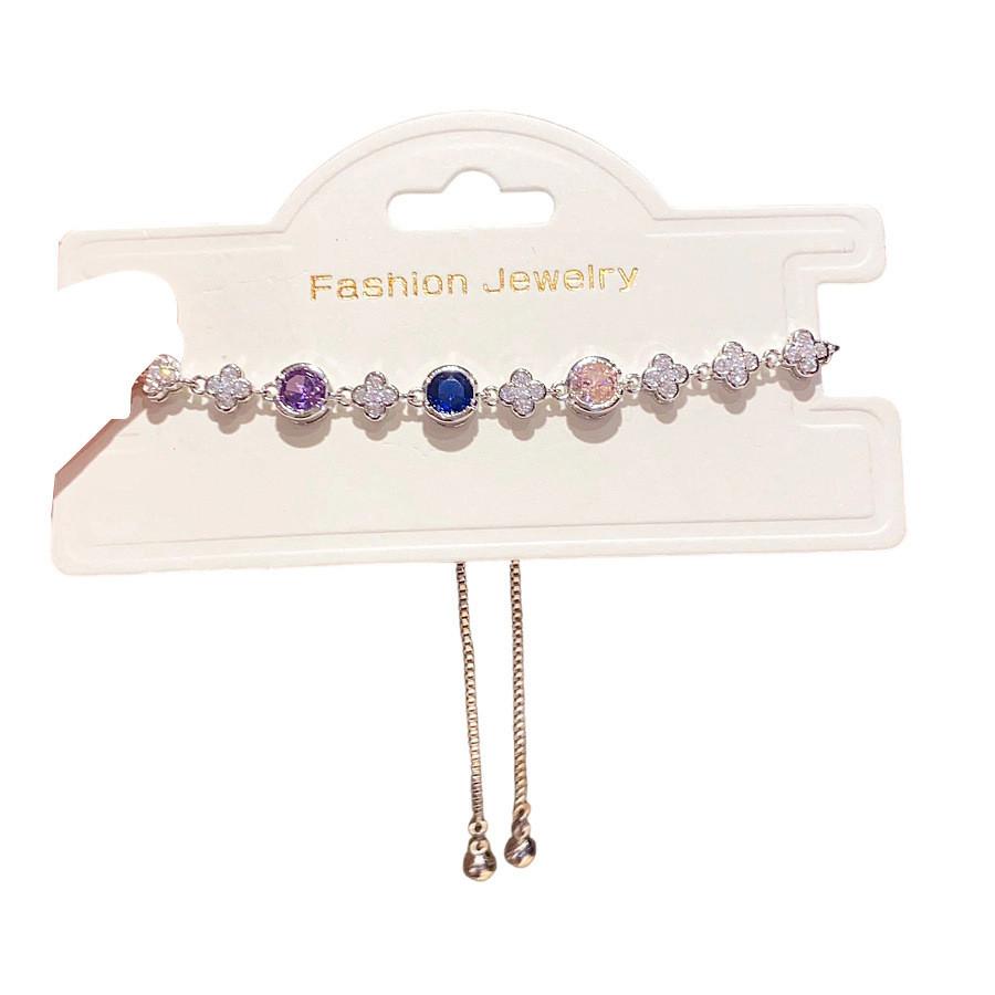 Floral Zirconia Pendant Bracelet With Gold Plating For Elegant Women