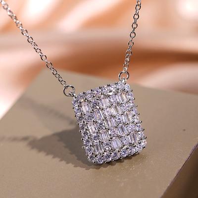 Nauja tendencija, geometrinis kubinis cirkonio pakabukas, karoliai moterims, madinga, šiuolaikiška kvadrato formos Bling prabangūs vestuvių papuošalai